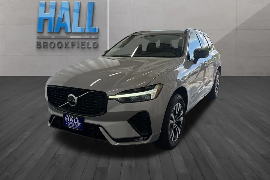 2024 Volvo XC60 B5 Core photo 1