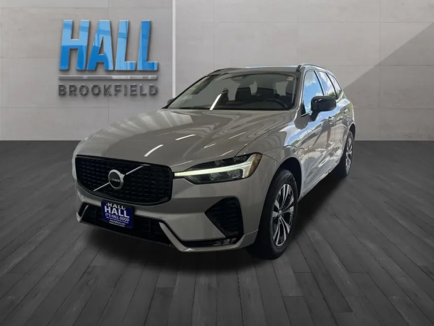 2024 Volvo XC60 B5 Core photo 1