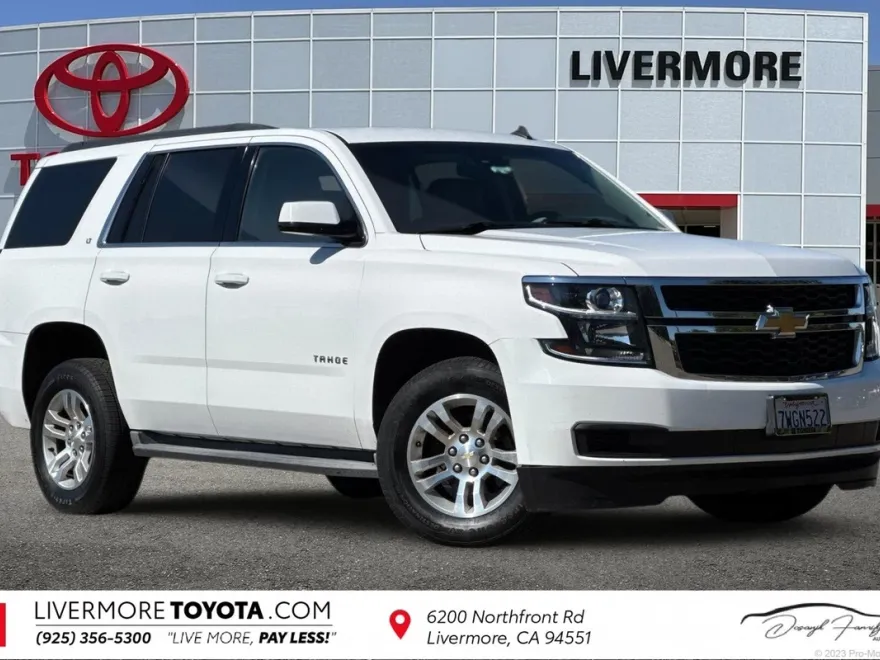 2015 Chevrolet Tahoe LT photo 1