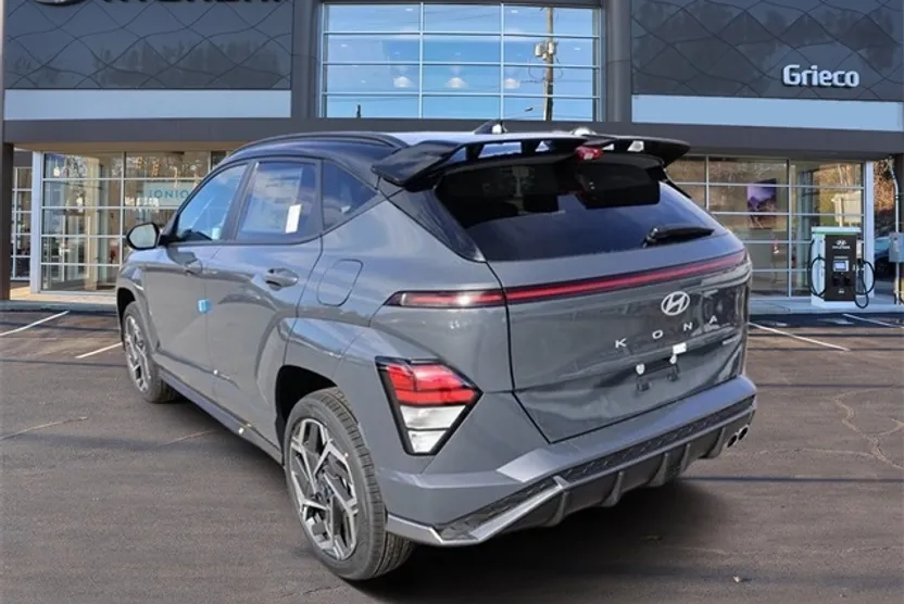 2024 Hyundai Kona N Line photo 1