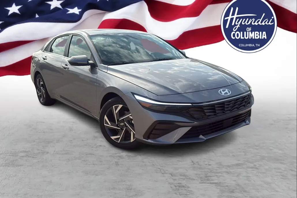 2025 Hyundai Elantra Limited photo 1