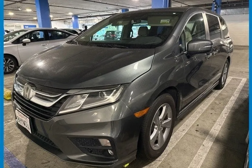 2019 Honda Odyssey EX-L photo 1