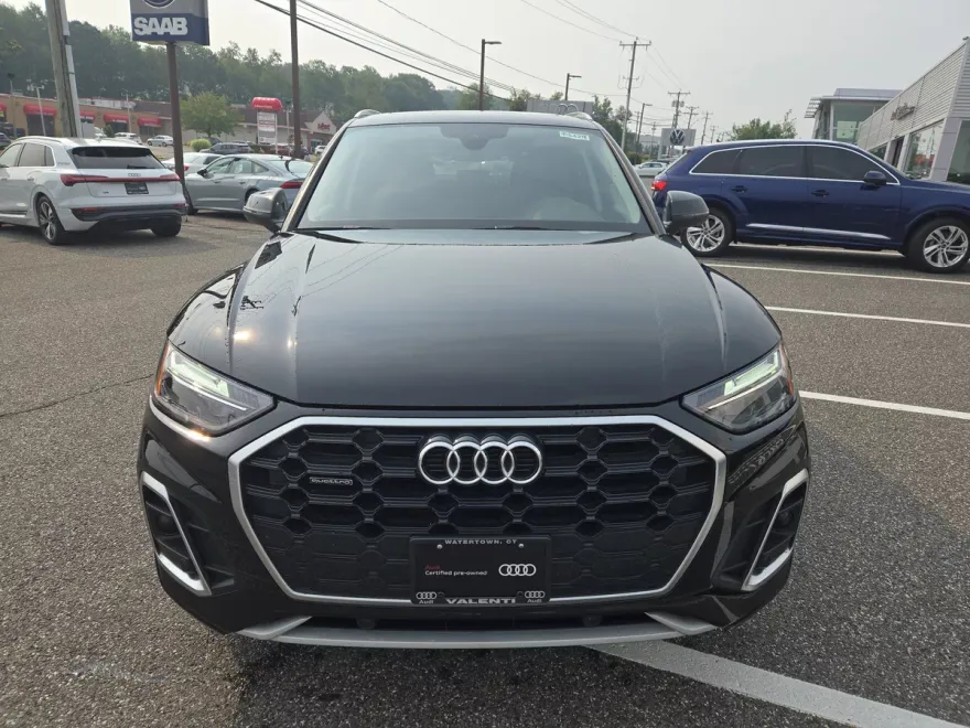 2023 Audi Q5 S line Premium photo 1
