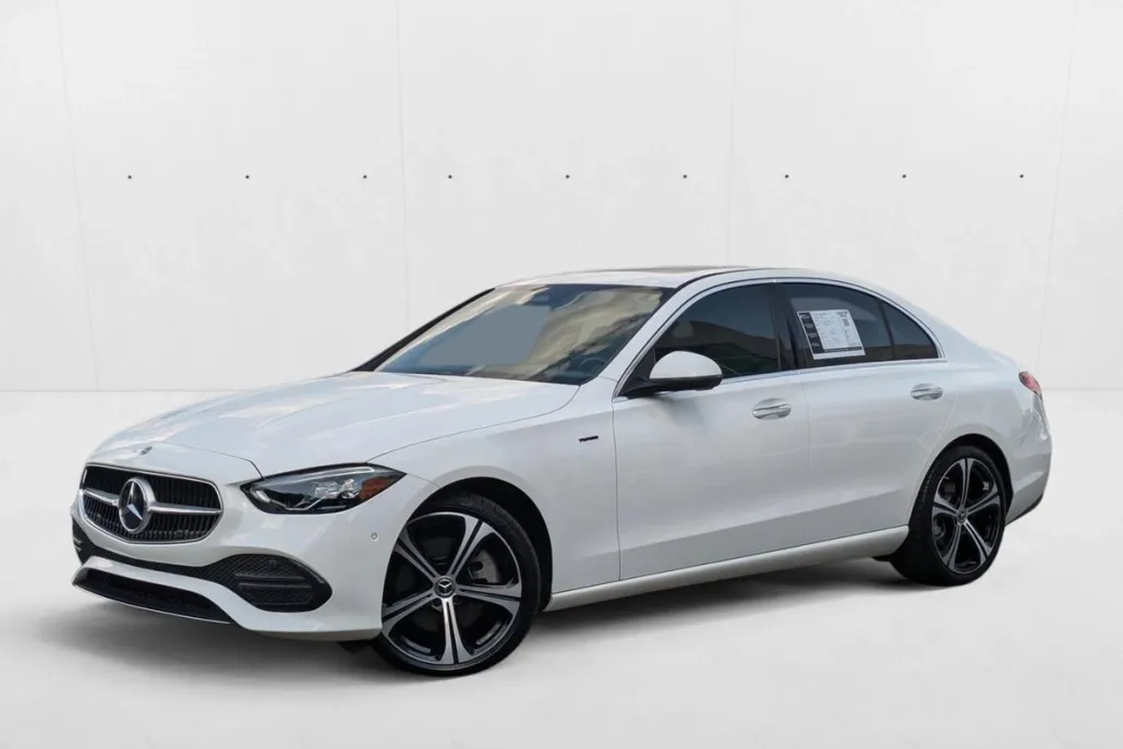2024 Mercedes Benz C 300 photo 1