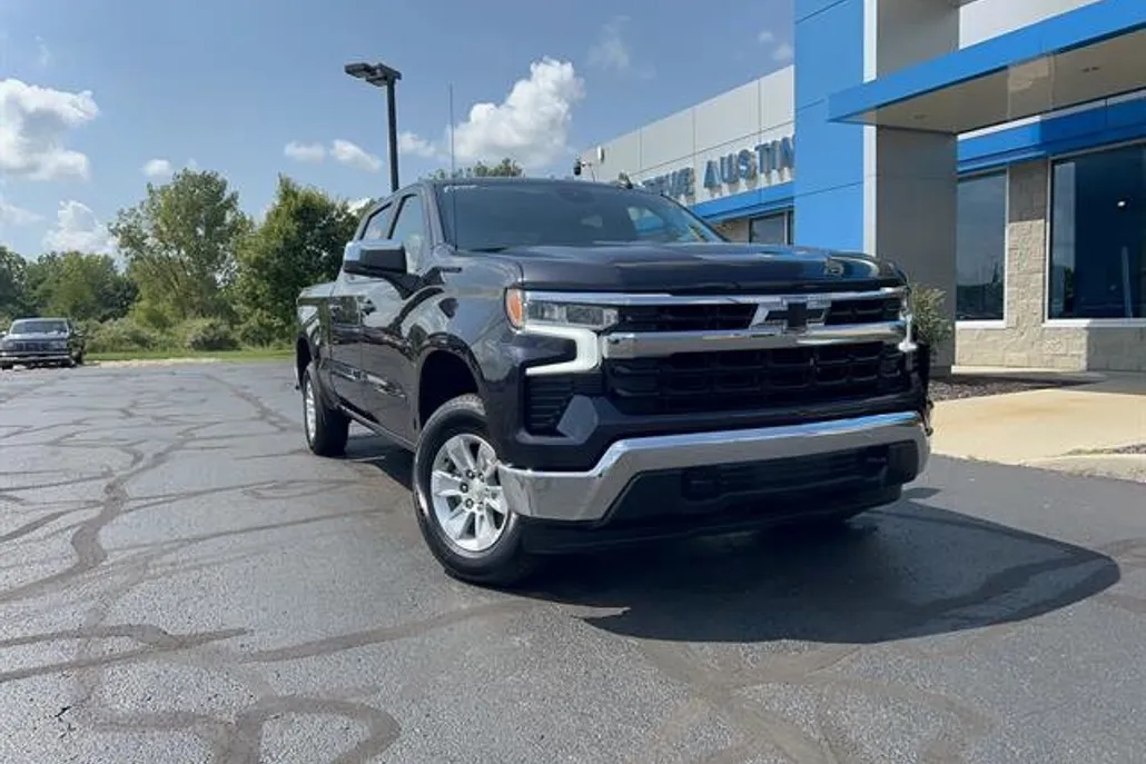 2023 Chevrolet Silverado 1500 LT photo 1