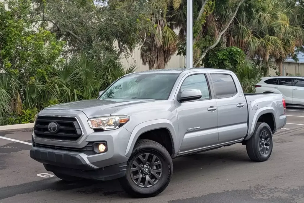 2021 Toyota Tacoma SR5 Double Cab V6 photo 1