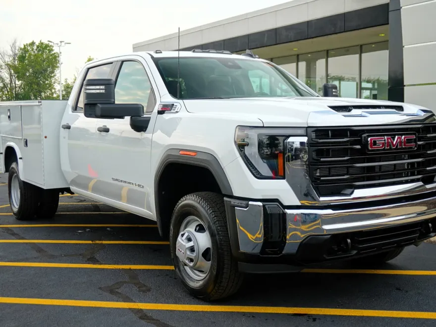 2025 Gmc Sierra 3500 HD Pro photo 1