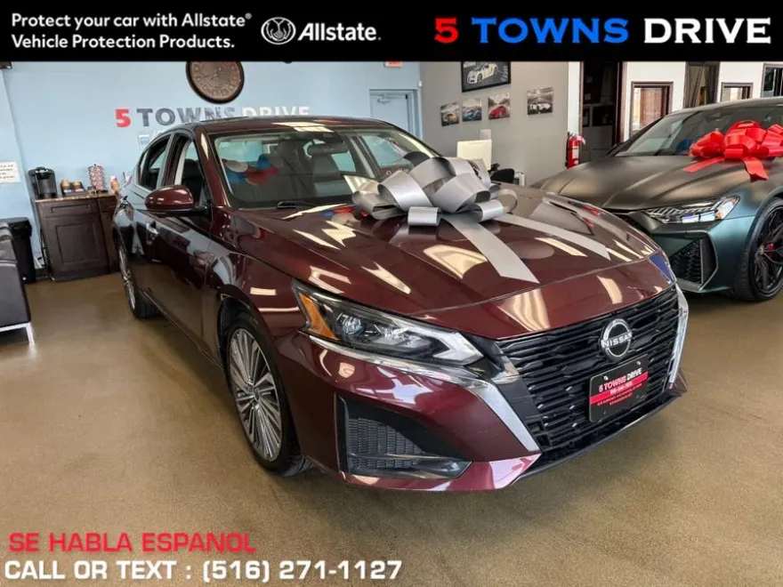 2023 Nissan Altima 2.5 SL photo 1