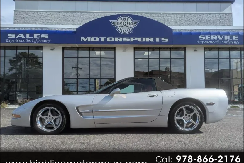 2001 Chevrolet Corvette Convertible photo 1