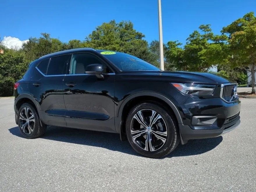 2021 Volvo XC40 T5 Inscription photo 1
