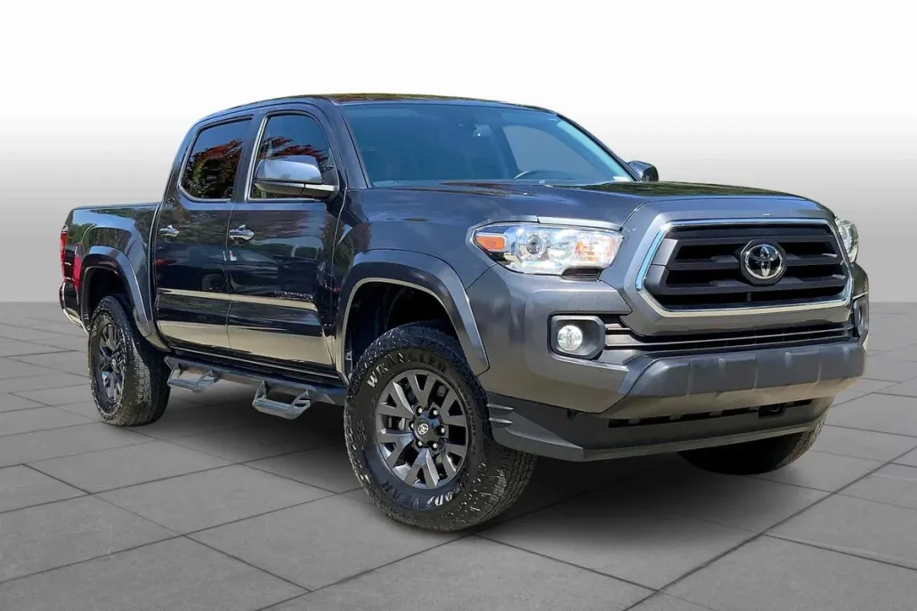 2023 Toyota Tacoma SR5 Double Cab V6 photo 1
