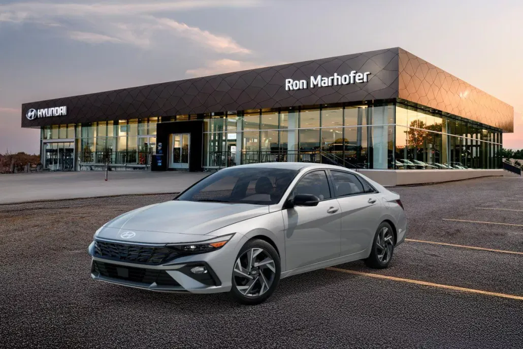 2025 Hyundai Elantra SEL Sport photo 1