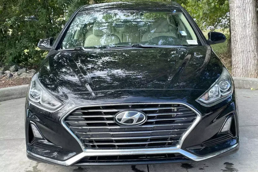 2019 Hyundai Sonata SE photo 1