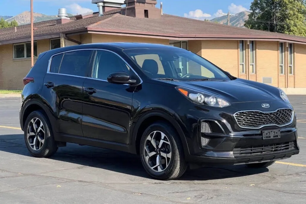 2022 Kia Sportage LX Value Edition photo 1