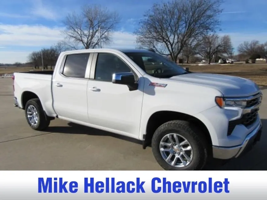 2025 Chevrolet Silverado 1500 LT photo 1