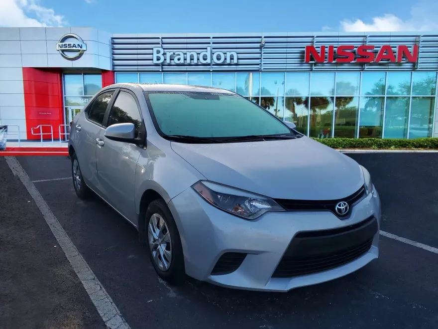 2016 Toyota Corolla L photo 1