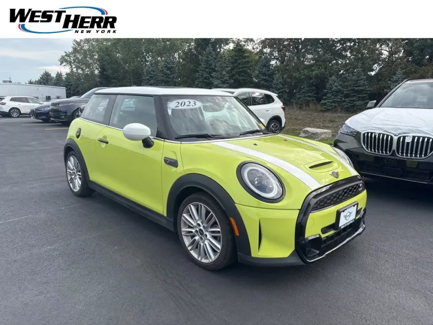 2023 Mini Cooper 2 Door Hardtop S photo 1