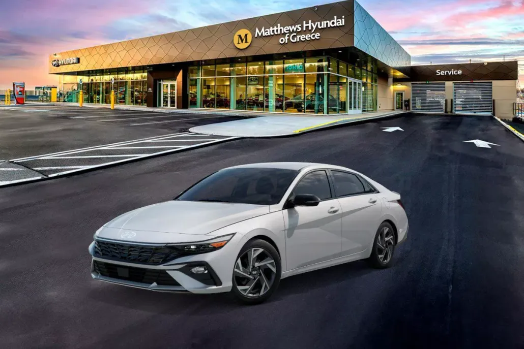 2025 Hyundai Elantra SEL Sport photo 1