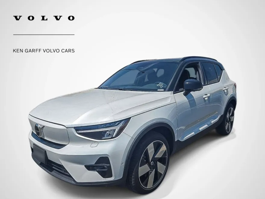 2023 Volvo XC40 Recharge Ultimate photo 1