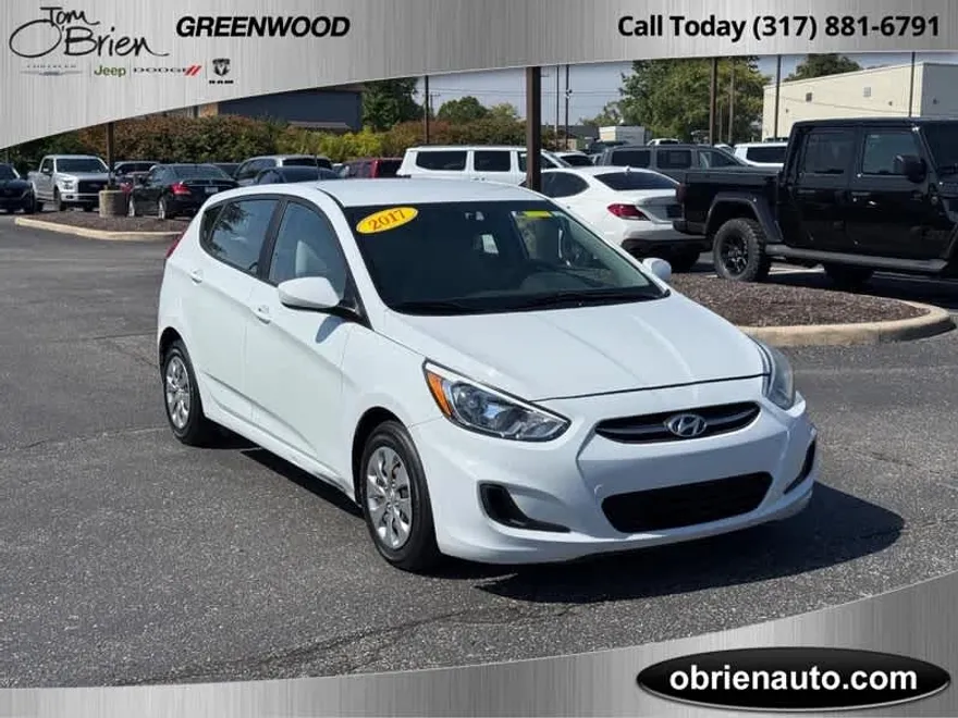 2017 Hyundai Accent SE photo 1