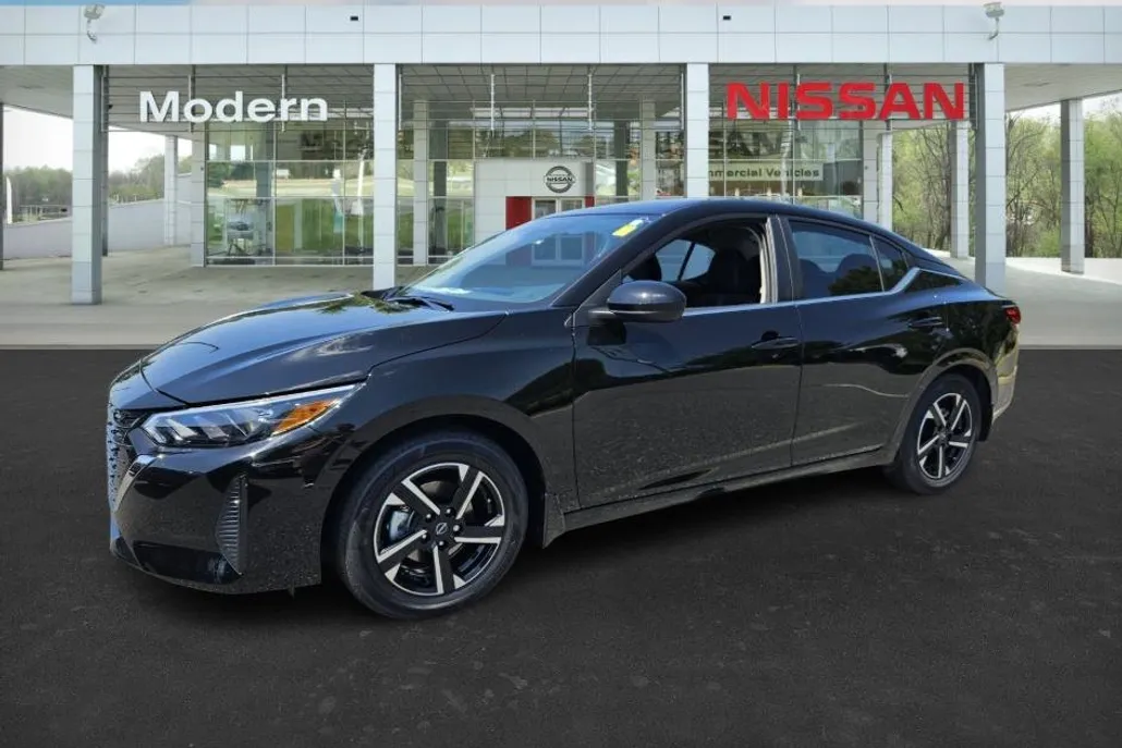 2025 Nissan Sentra SV photo 1