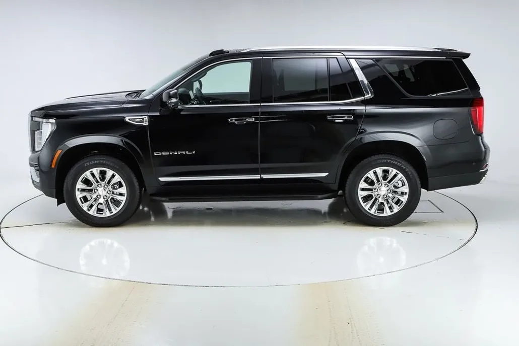 2026 Gmc Yukon Denali photo 1