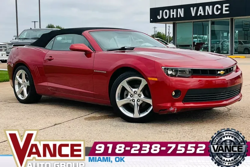 2015 Chevrolet Camaro 2LT photo 1