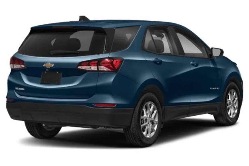 2022 Chevrolet Equinox LT photo 1