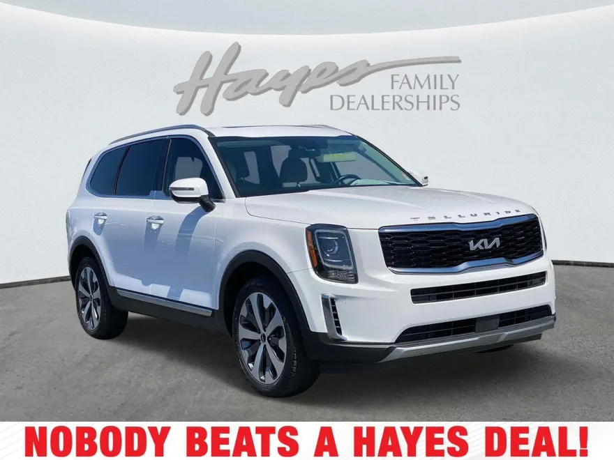 2022 Kia Telluride S photo 1