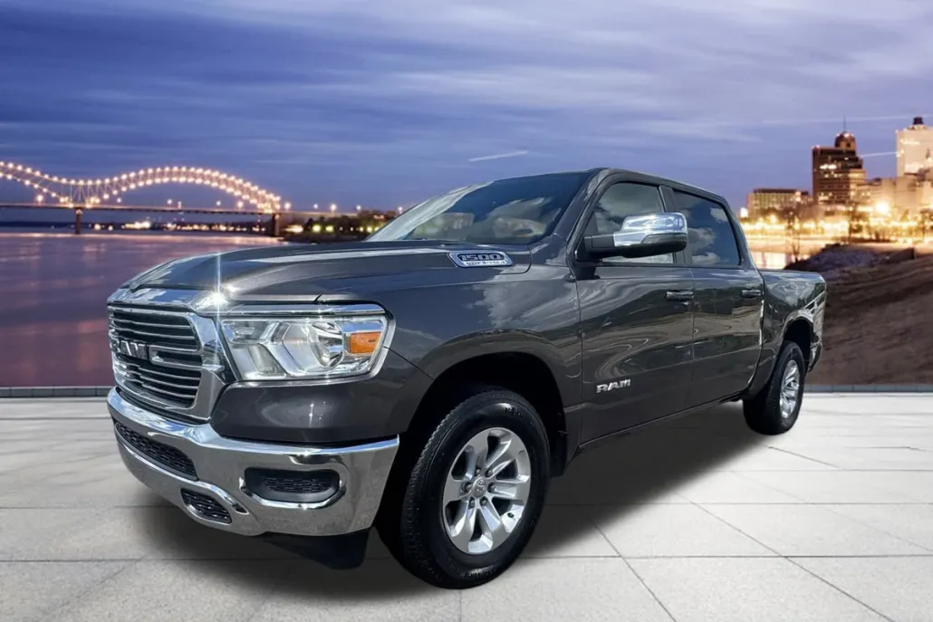 2023 Ram 1500 Laramie photo 1