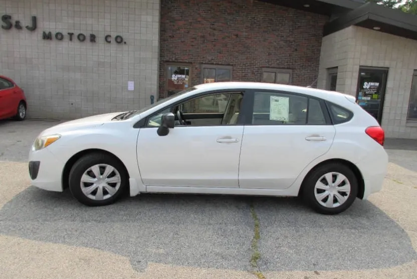 2012 Subaru Impreza 2.0i photo 1
