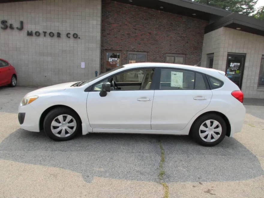 2012 Subaru Impreza 2.0i photo 1