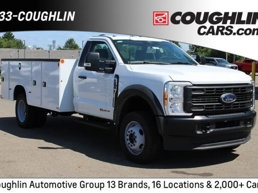 2024 Ford F-550 XL photo 1