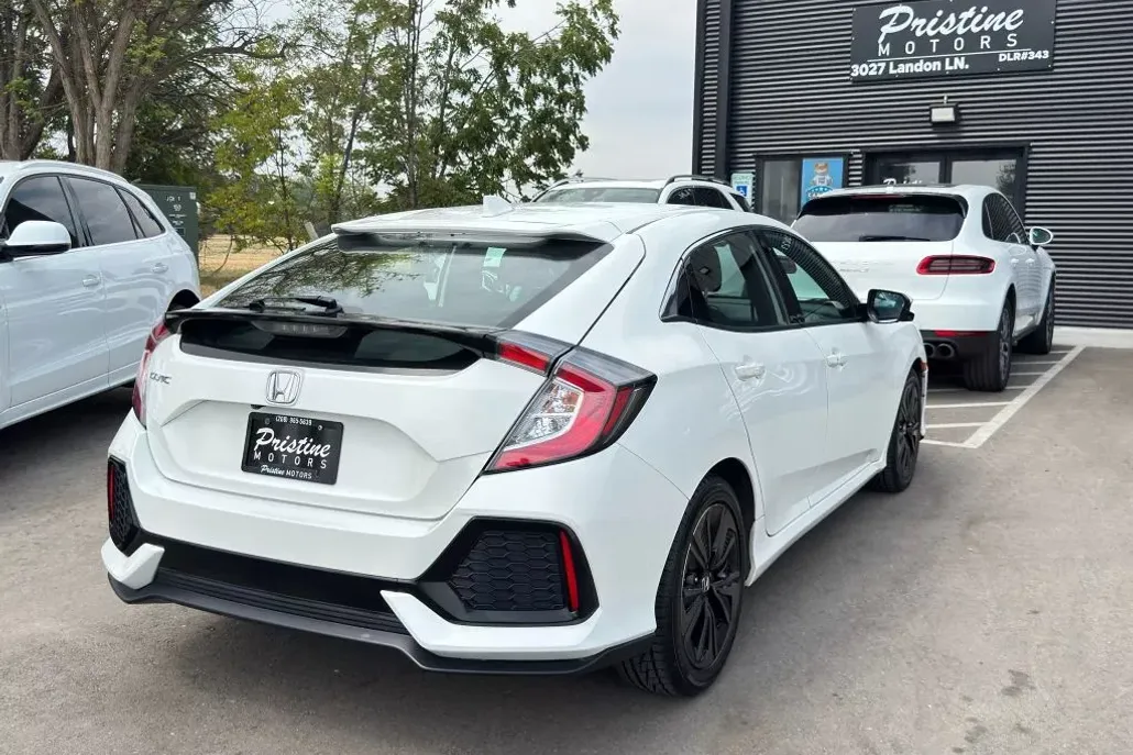 2019 Honda Civic EX Hatchback photo 1