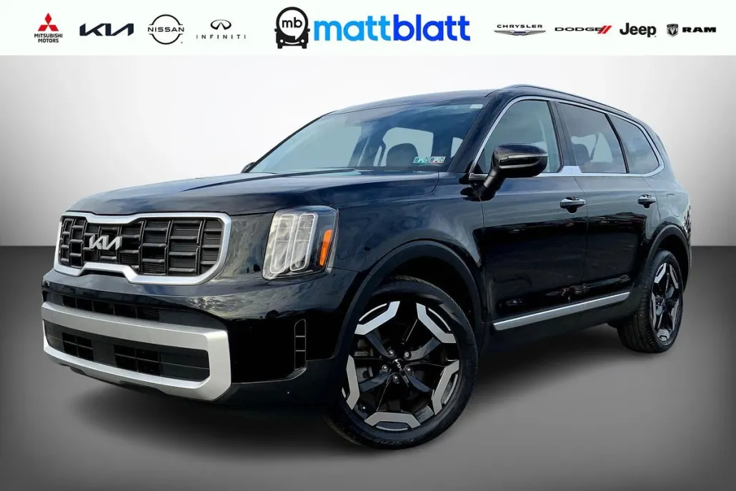2023 Kia Telluride S photo 1