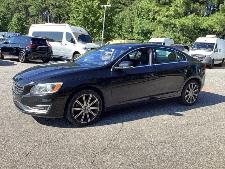 2018 Volvo S60 Inscription T5 photo 1
