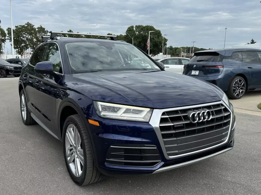 2018 Audi Q5 Premium Plus photo 1