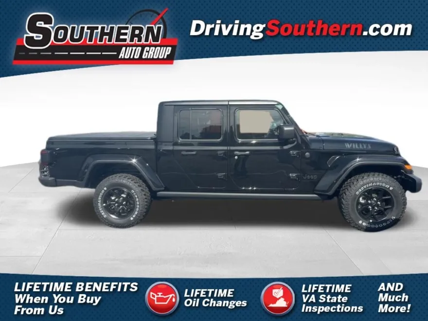 2025 Jeep Gladiator Willys photo 1