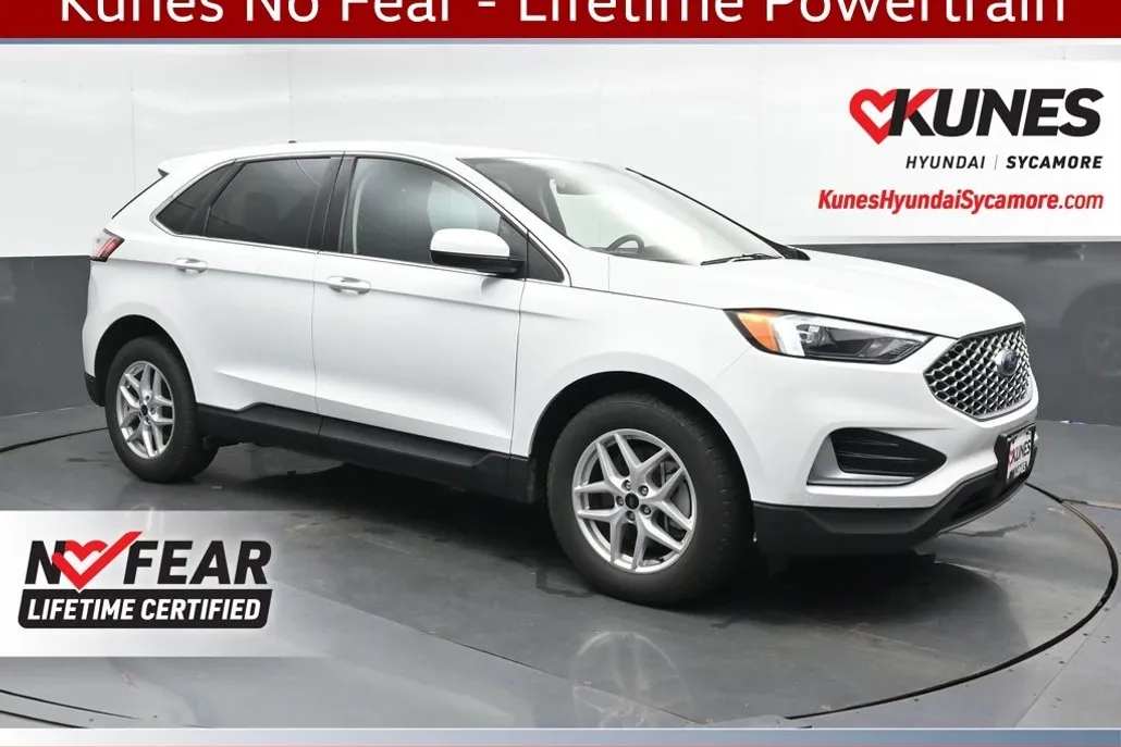 2024 Ford Edge SEL photo 1