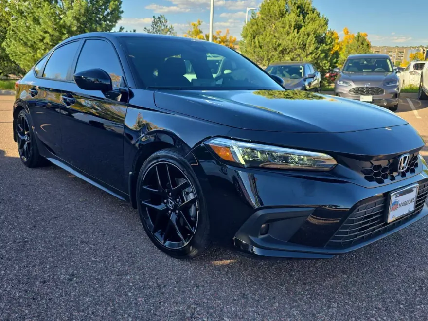 2023 Honda Civic Sport Hatchback photo 1