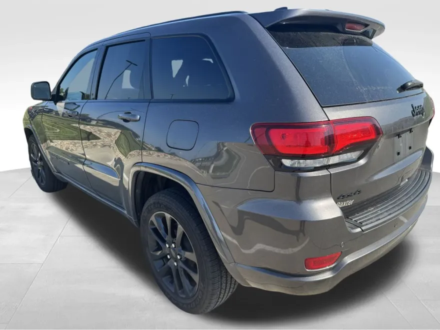 2020 Jeep Grand Cherokee Altitude photo 1