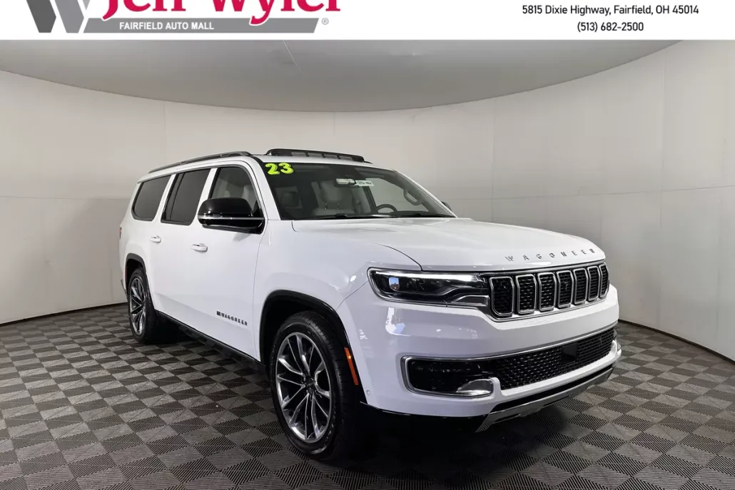 2023 Jeep Wagoneer L Series III photo 1