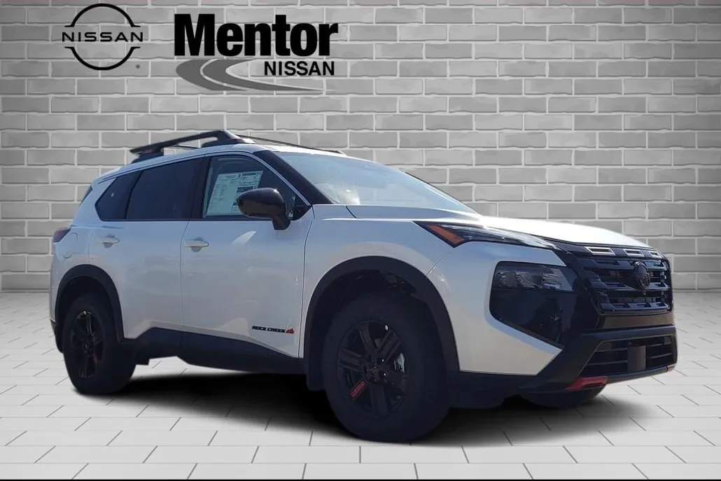 2026 Nissan Rogue SV photo 1