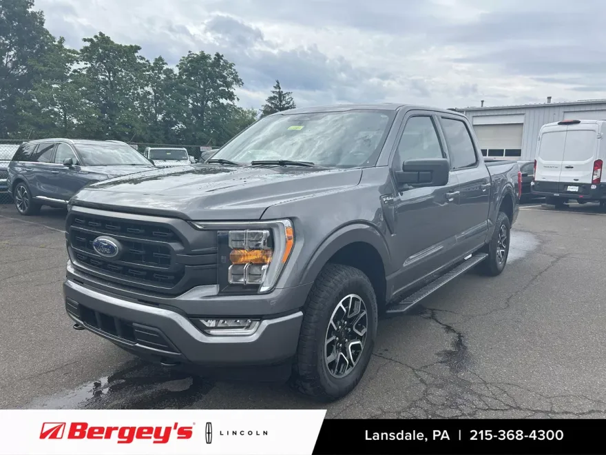 2023 Ford F-150 XLT photo 1