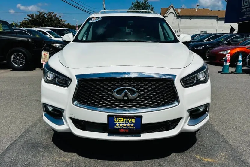 2016 Infiniti QX60 photo 1