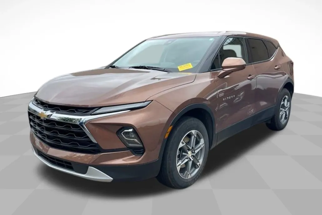 2023 Chevrolet Blazer 2LT photo 1