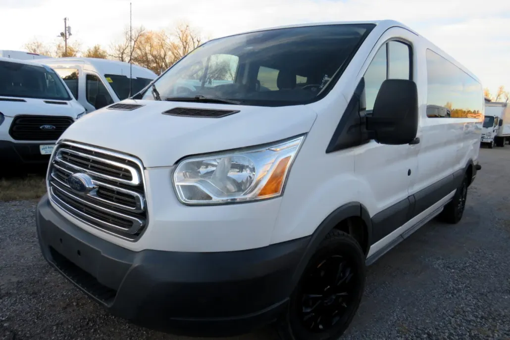 2017 Ford Transit XL photo 1