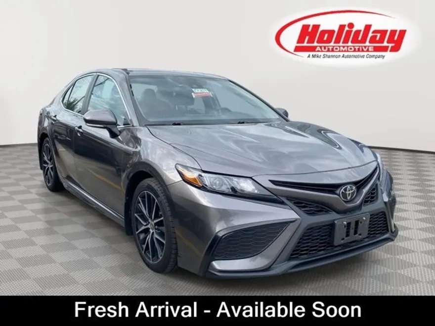 2023 Toyota Camry SE photo 1