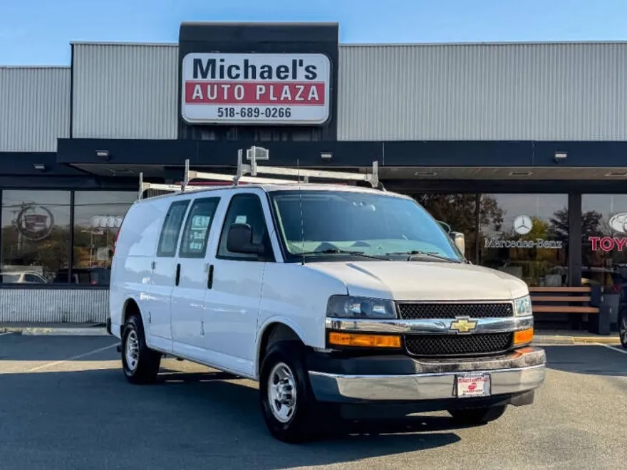 2020 Chevrolet Express 2500 Cargo Van photo 1