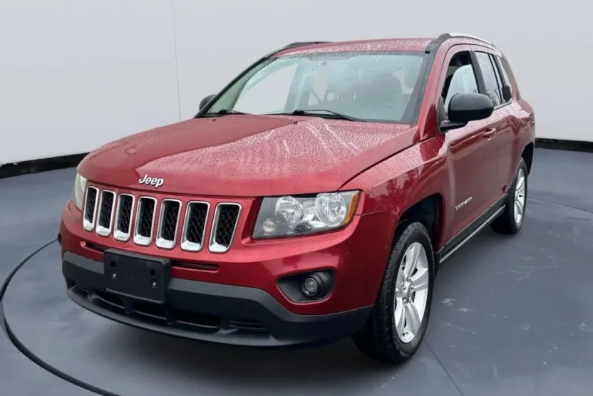 2015 Jeep Compass Sport photo 1